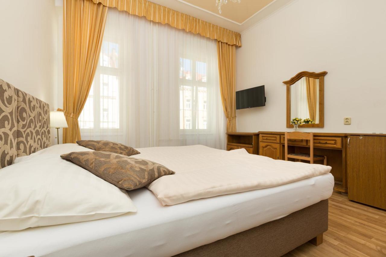 Ld Morava Hotell Karlovy Vary Eksteriør bilde