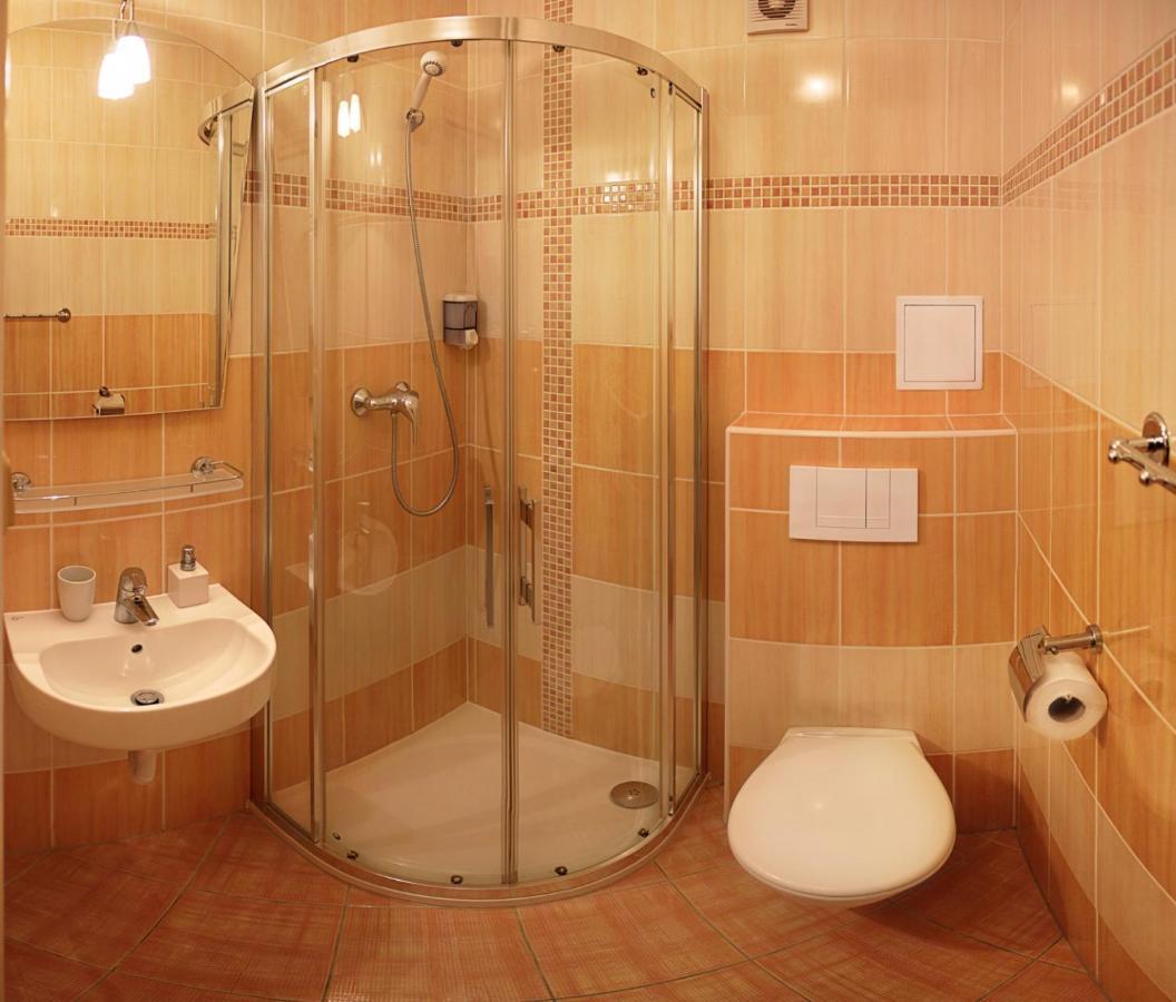 Ld Morava Hotell Karlovy Vary Eksteriør bilde