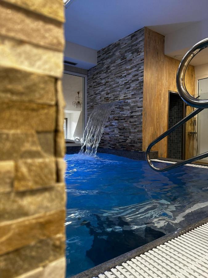 Ld Morava Hotell Karlovy Vary Eksteriør bilde